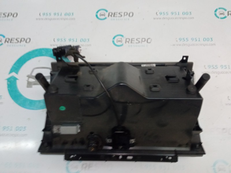 GUANTERA 7L5857121A  - imagen 2