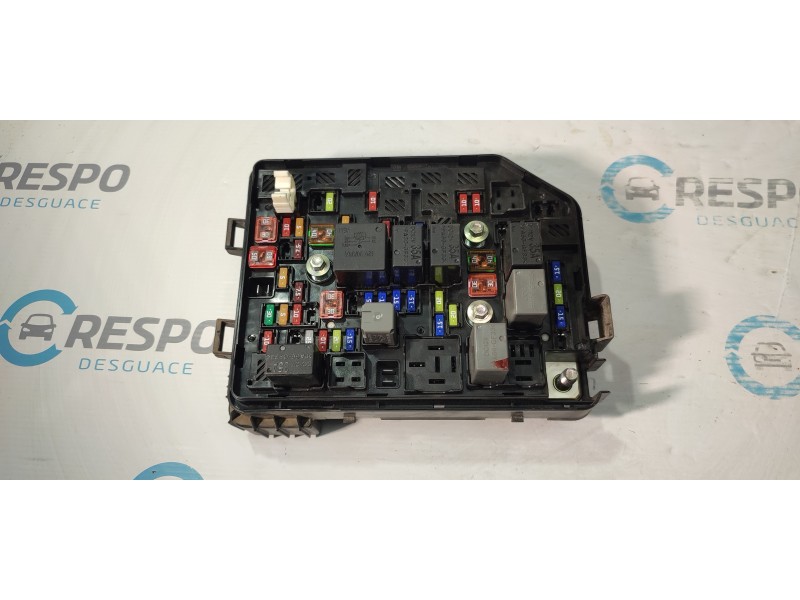 CAJA RELES / FUSIBLES 42483377  - imagen 3