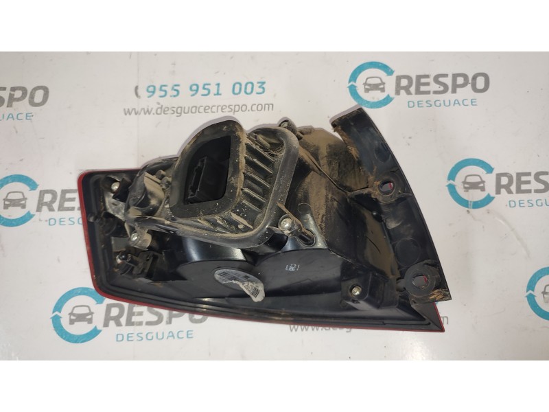 PILOTO TRASERO DERECHO 6JH945096E  - imagen 2