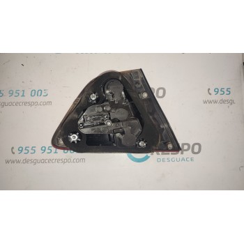 PILOTO TRASERO DERECHO INTERIOR  - miniatura 2