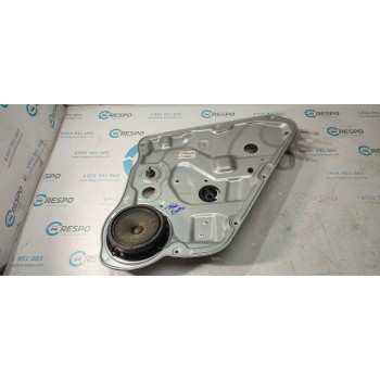 ELEVALUNAS TRASERO DERECHO 834801H000 