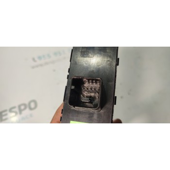 MANDO ELEVALUNAS DELANTERO IZQUIERDO 1K4959857B  - miniatura 3