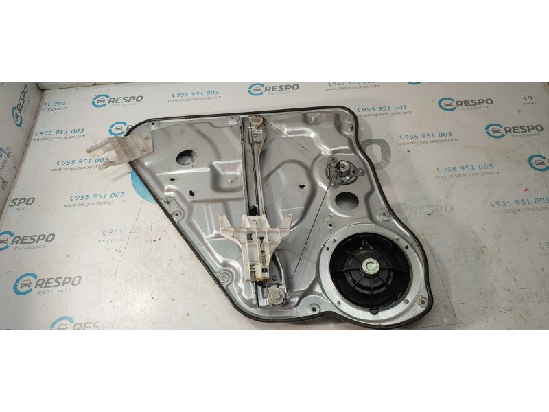 ELEVALUNAS TRASERO DERECHO 834801H000  - imagen 3