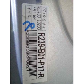 ELEVALUNAS DELANTERO DERECHO 82480 1D230  - miniatura 2