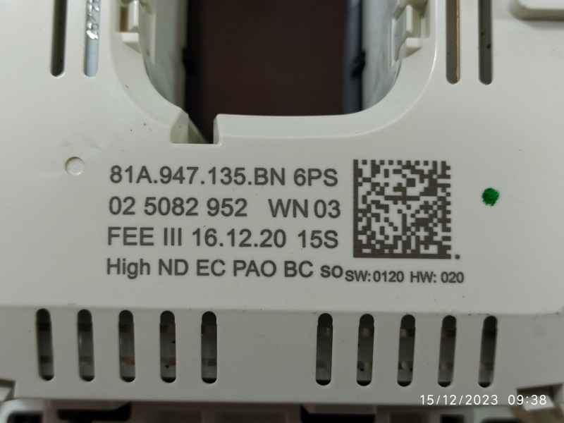 LUZ INTERIOR 81A947135BN  - imagen 2