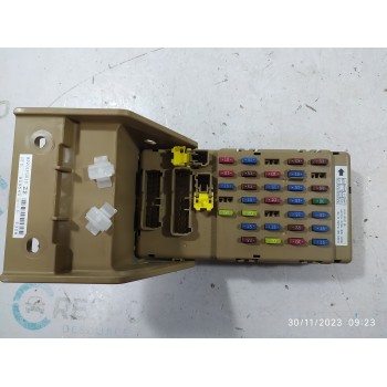 CAJA RELES / FUSIBLES LB101101B 