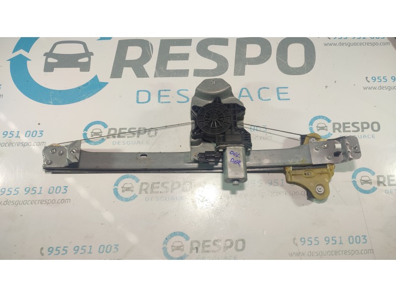 ELEVALUNAS DELANTERO DERECHO 807205569R  - imagen 1