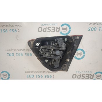 PILOTO TRASERO IZQUIERDO INTERIOR  - miniatura 2