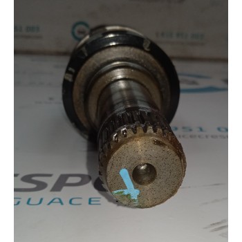 TRANSMISION TRASERA IZQUIERDA 8679838  - miniatura 2