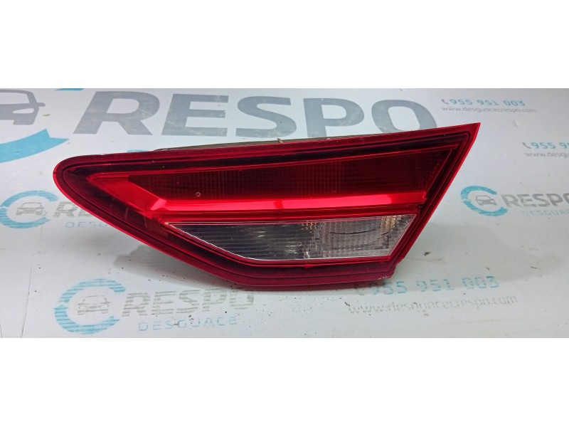 PILOTO TRASERO DERECHO INTERIOR 5F0945094D  - imagen 1