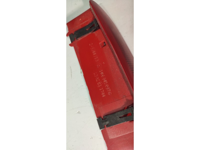 LUZ CENTRAL DE FRENO 1K6945097G  - imagen 3