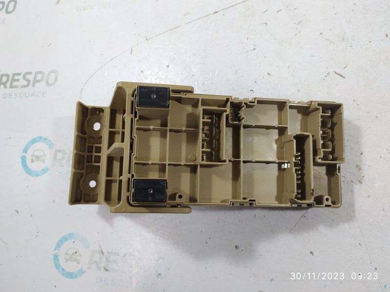 CAJA RELES / FUSIBLES LB101101B  - imagen 2