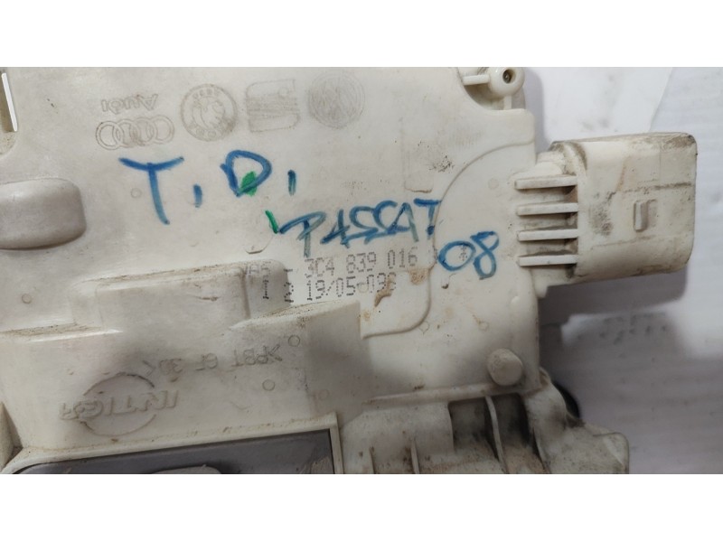 CERRADURA PUERTA TRASERA DERECHA 3C4839016A  - imagen 2