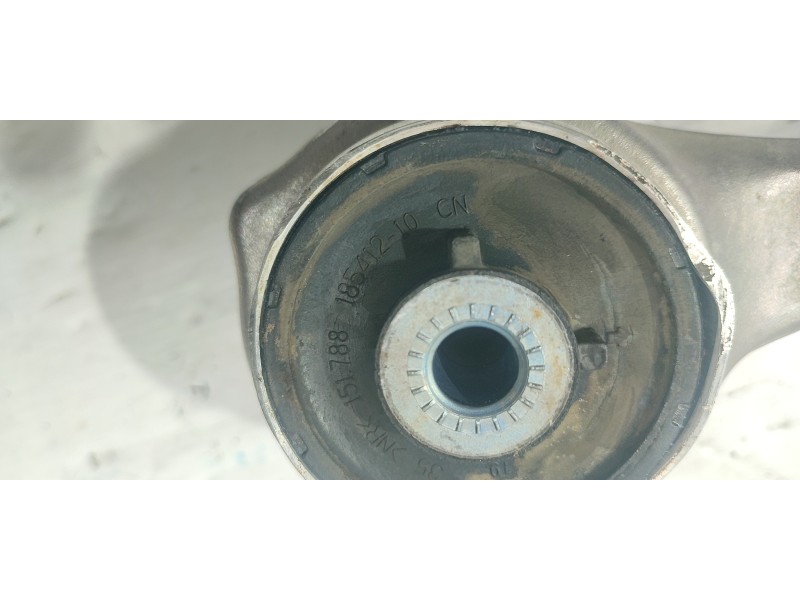 BRAZO SUSPENSION SUPERIOR DELANTERO DERECHO 30MNV56  - imagen 3