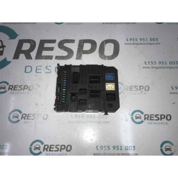 CAJA RELES / FUSIBLES 9663798180 P0200 