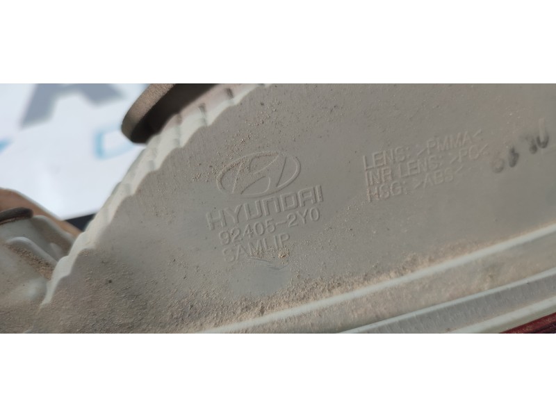 PILOTO TRASERO IZQUIERDO INTERIOR 924052Y0  - imagen 2