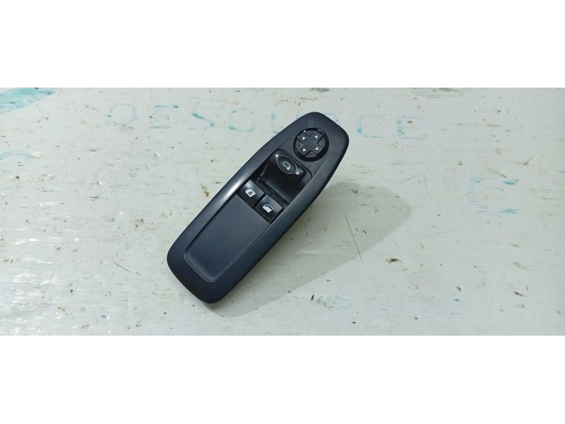 MANDO ELEVALUNAS DELANTERO IZQUIERDO 96761127ZD  - imagen 1