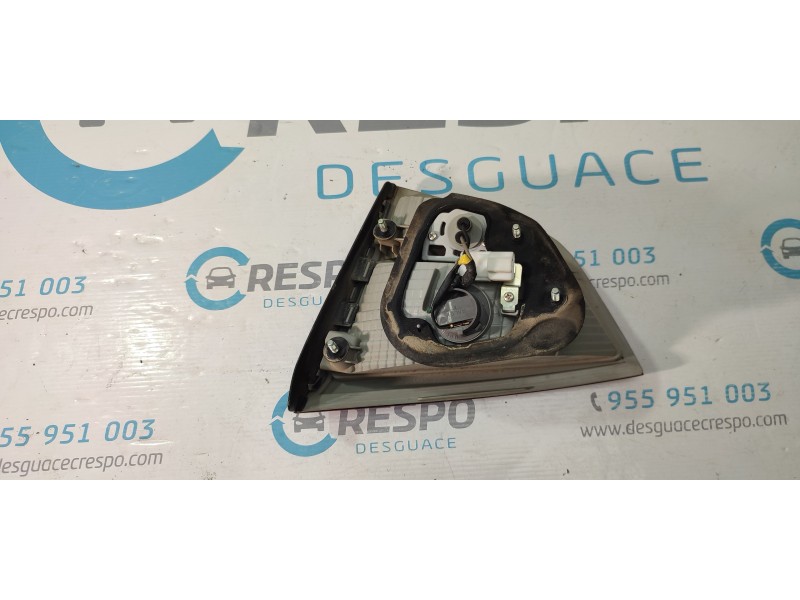 PILOTO TRASERO IZQUIERDO INTERIOR 924052Y0  - imagen 3