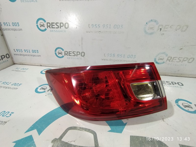 PILOTO TRASERO IZQUIERDO 265553752R  - imagen 1