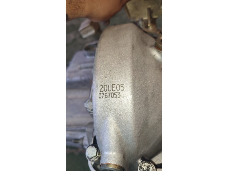 CAJA CAMBIOS 20UE05  - imagen 2