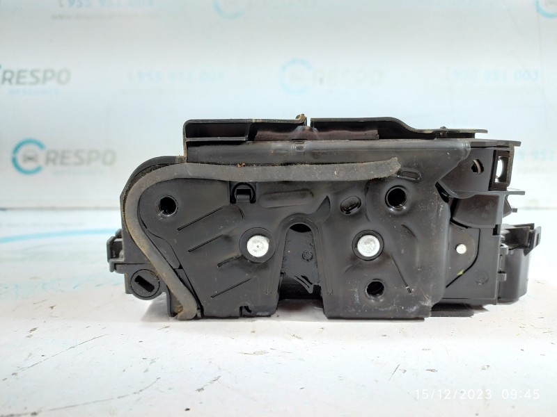 CERRADURA PUERTA DELANTERA DERECHA 5TA839016C  - imagen 4