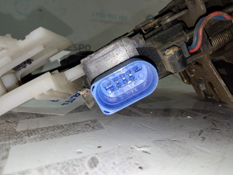 CERRADURA PUERTA DELANTERA IZQUIERDA 3D1837015A  - imagen 3