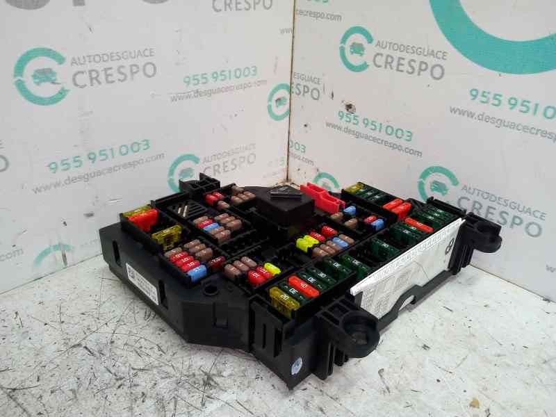 CAJA RELES / FUSIBLES 926492302 417033452H  - imagen 1