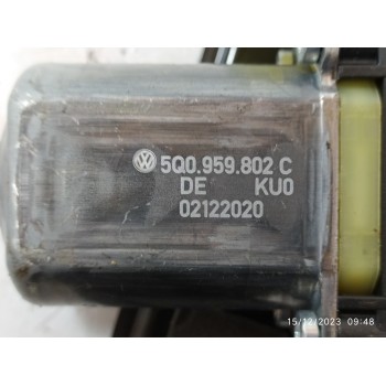 ELEVALUNAS DELANTERO IZQUIERDO 83A837461 5Q0959802C  - miniatura 4