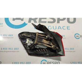 PILOTO TRASERO DERECHO 2GA945096  - miniatura 2