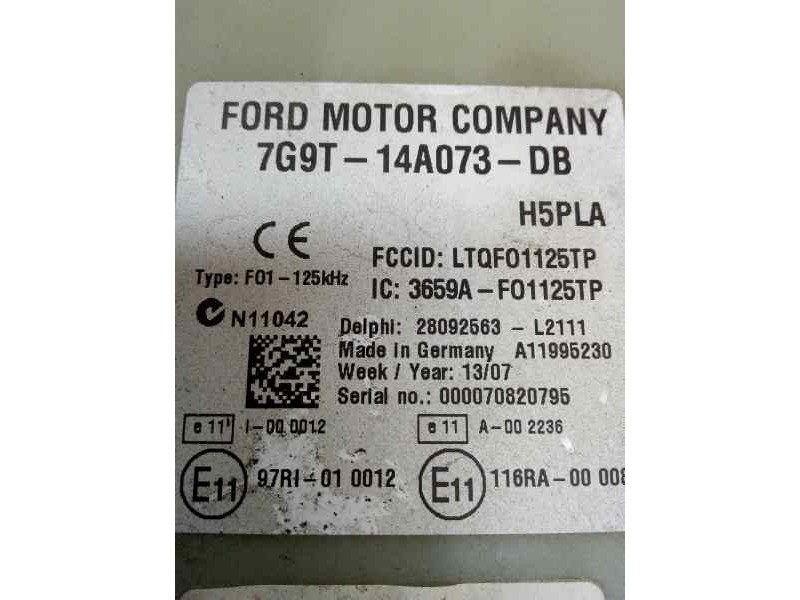 CAJA RELES / FUSIBLES  - imagen 2