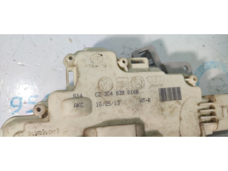 CERRADURA PUERTA TRASERA DERECHA 3C4839016B  - imagen 2