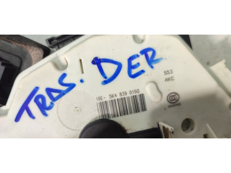 CERRADURA PUERTA TRASERA DERECHA 5K4839016Q  - imagen 2