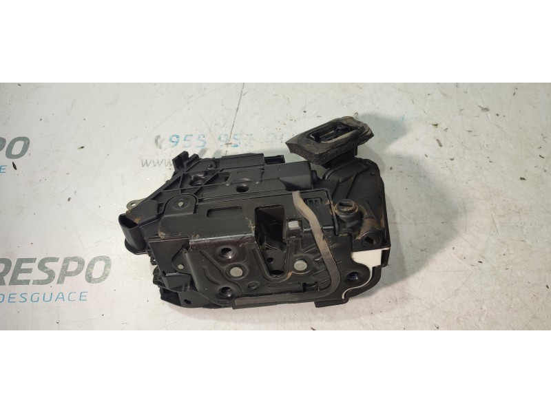 CERRADURA PUERTA TRASERA DERECHA 5K4839016Q  - imagen 3