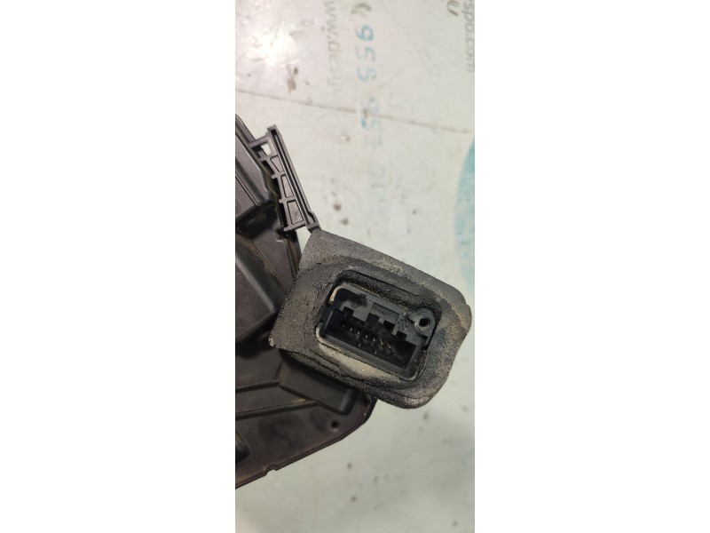 CERRADURA PUERTA TRASERA DERECHA 5K4839016Q  - imagen 4