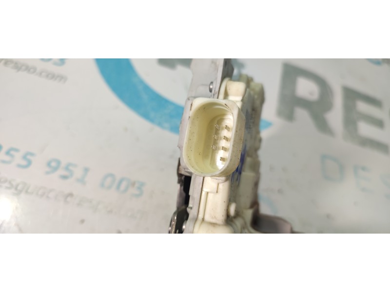 CERRADURA PUERTA TRASERA IZQUIERDA 3C4839015B  - imagen 2