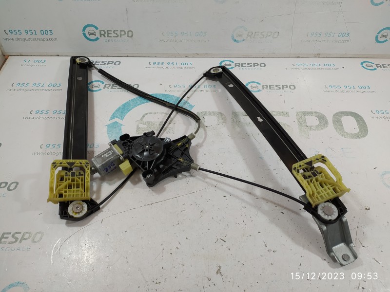 ELEVALUNAS DELANTERO DERECHO 83A837462 5Q0959801C  - imagen 1