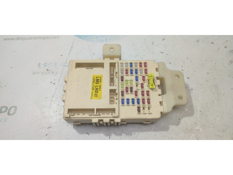 CAJA RELES / FUSIBLES 919502S521  - imagen 1