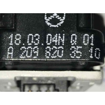 MANDO ELEVALUNAS TRASERO DERECHO A2098203510  - miniatura 3