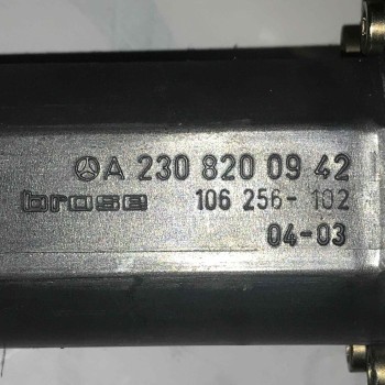 ELEVALUNAS DELANTERO DERECHO A2308200942  - miniatura 2