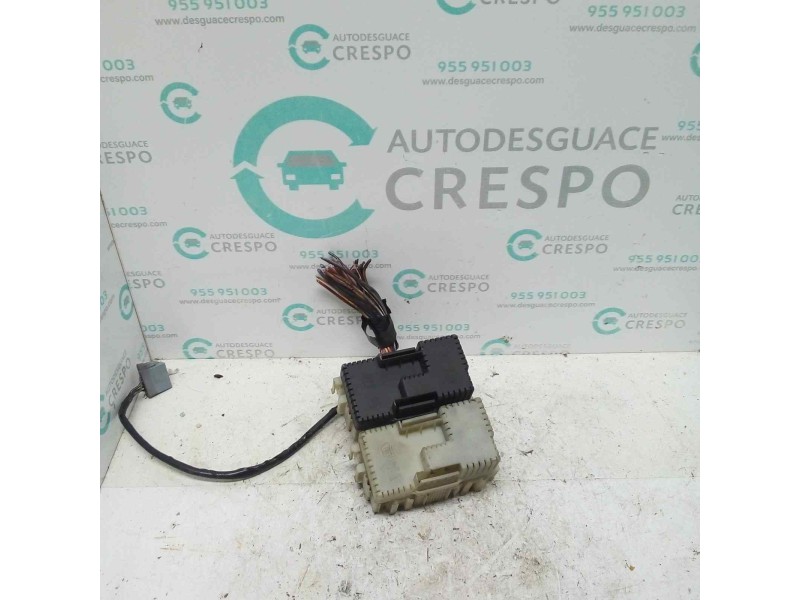 CAJA RELES / FUSIBLES  - imagen 1