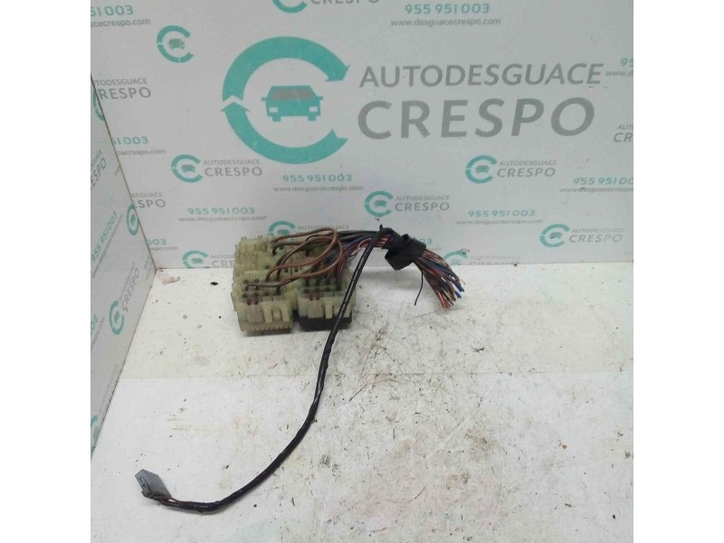 CAJA RELES / FUSIBLES  - imagen 2