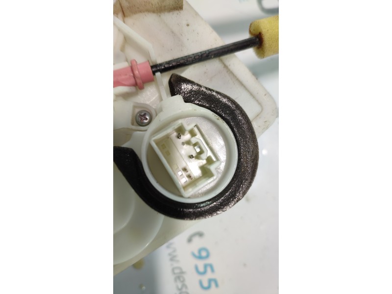 CERRADURA PUERTA TRASERA DERECHA 5L18D0097  - imagen 3