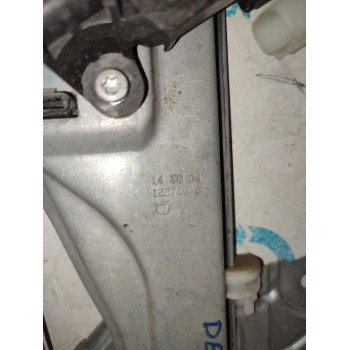 ELEVALUNAS DELANTERO DERECHO 8340161M00  - miniatura 2