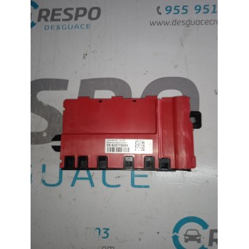 CAJA RELES / FUSIBLES 922775204 