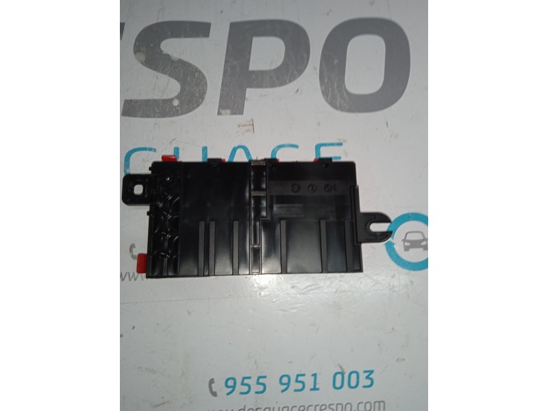 CAJA RELES / FUSIBLES 922775204  - imagen 2