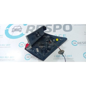 PILOTO TRASERO IZQUIERDO 265556PA0A  - miniatura 2