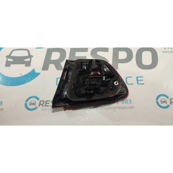 PILOTO TRASERO IZQUIERDO INTERIOR 6J8945093C  - miniatura 2