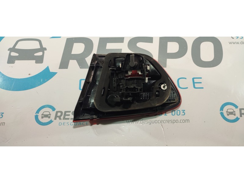 PILOTO TRASERO IZQUIERDO INTERIOR 6J8945093C  - imagen 2