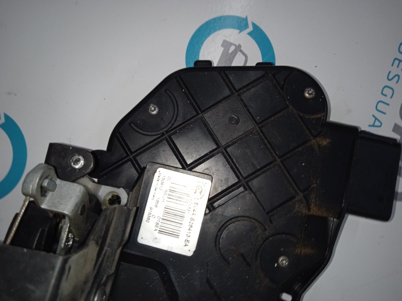 CERRADURA PUERTA TRASERA IZQUIERDA 8V4AS26413EA  - imagen 2