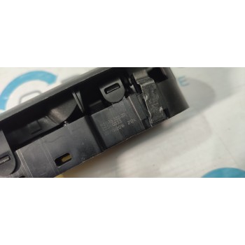 MANDO ELEVALUNAS DELANTERO DERECHO 98026388ZD  - miniatura 2